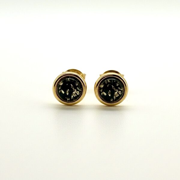 Photoroom_20260204_121050 KOLCZYKI ZŁOTE Z CERTYFIKOWANYM BURSZTYNEM – MINIMALISTYCZNE – SREBRO POZŁACANE 925