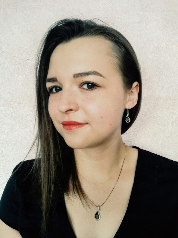 Kolczyki srebrne z bursztynem - klasyczne
