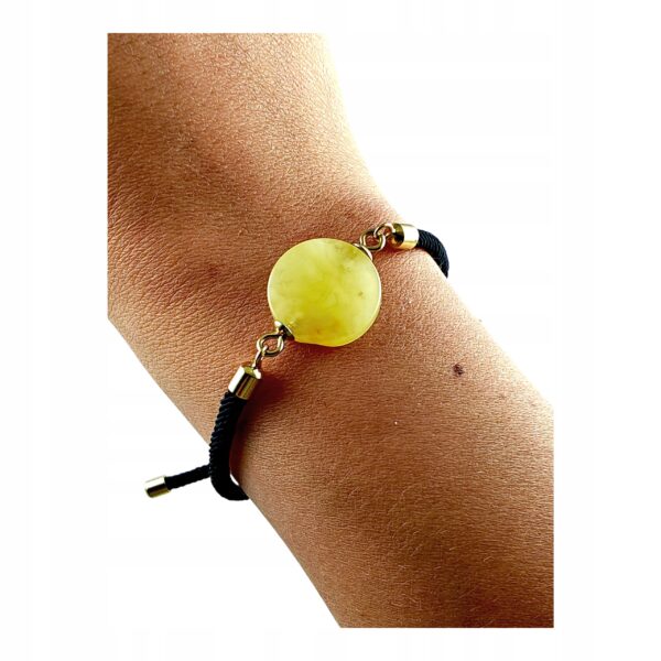 14b6bed6f5a14c5809b6fda7423da991.jpg Bransoletka na sznurku z naturalnym mlecznym bursztynem - regulowana