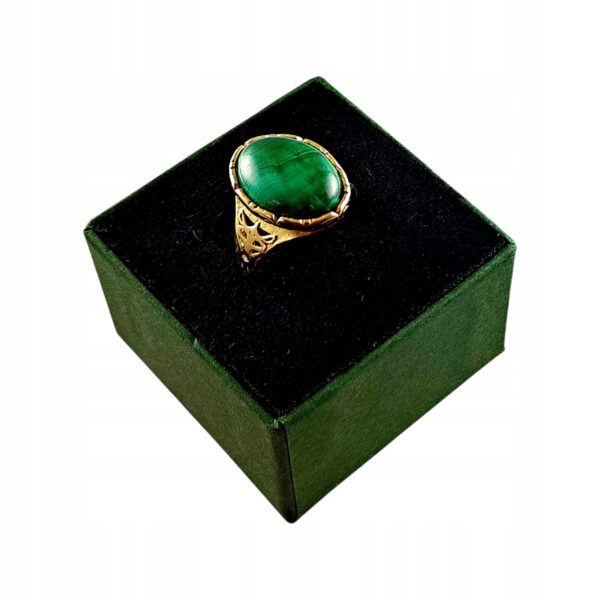40d9683aab5ae665269cda5ba535a244.jpg ZŁOTY PIERŚCIONEK Regulowany z MALACHITEM PIĘKNY ELEGANCKI SREBRO Pozłacane