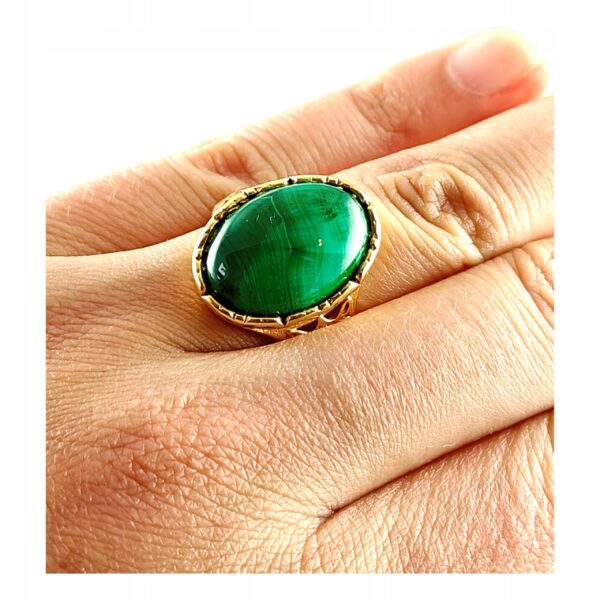 97b75fcc0e08ae7a37bf992bac51a6e7.jpg ZŁOTY PIERŚCIONEK Regulowany z MALACHITEM PIĘKNY ELEGANCKI SREBRO Pozłacane