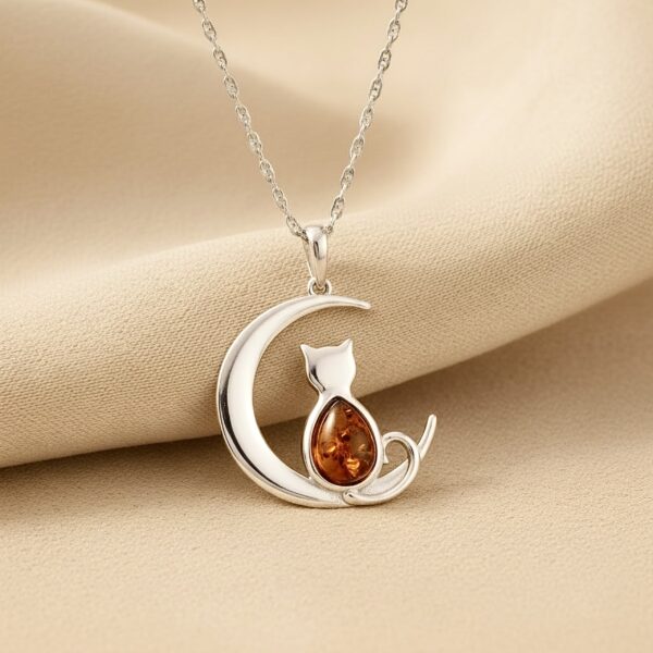 WISIOREK SREBRNY z CERTYFIKOWANYM Bursztynem KOT NA KSIĘŻYCU Piękny Śliczny