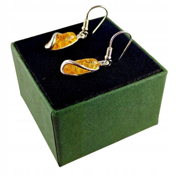e2d59dfc9605398244da568cf105dc47.jpg KOLCZYKI SREBRNE z CERTYFIKOWANYM Bursztynem Bigiel Srebro 925 na Prezent