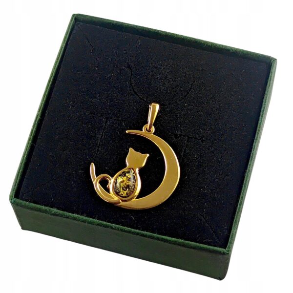 e5c9a4e1175236605f17d89a8411fc9a.jpg WISIOREK ZŁOTY z CERTYFIKOWANYM Bursztynem KOT Piękny Srebro Pozłacane 925