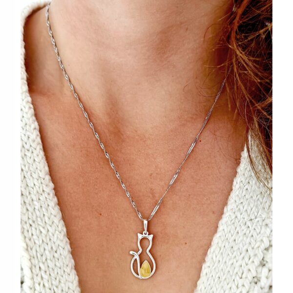 f0948f77e87ef58dead2c6aa85fdecf6.jpg WISIOREK SREBRNY KOT KOTEK z CERTYFIKOWANYM Bursztynem DUŻY Srebro 925