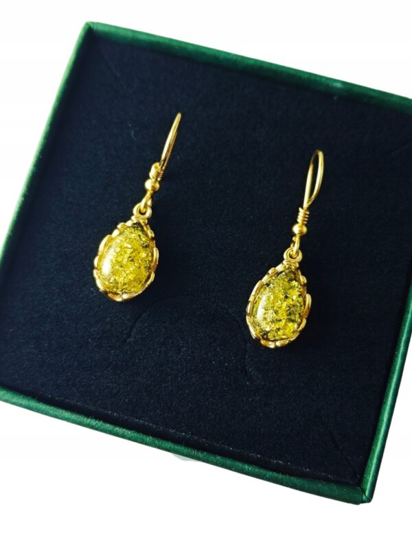 Kolczyki złote z bursztynem z koronkowym zdobieniem - srebro pozłacane