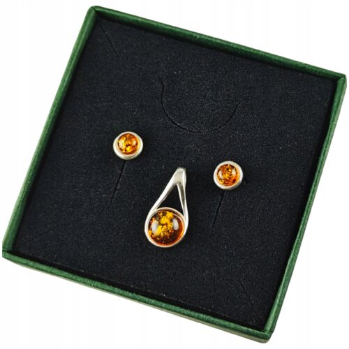 Delikatny komplet - Kolczyki i wisiorek srebrny z koniakowym bursztynem