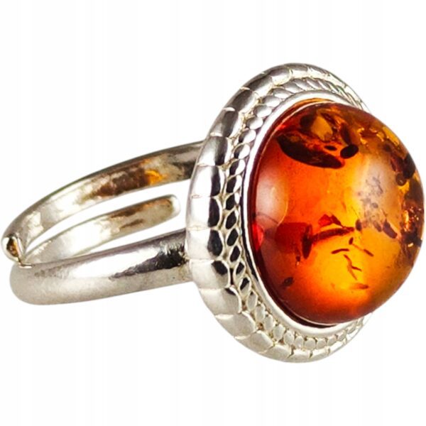 Pierścionek srebrny z bursztynem - okrągły