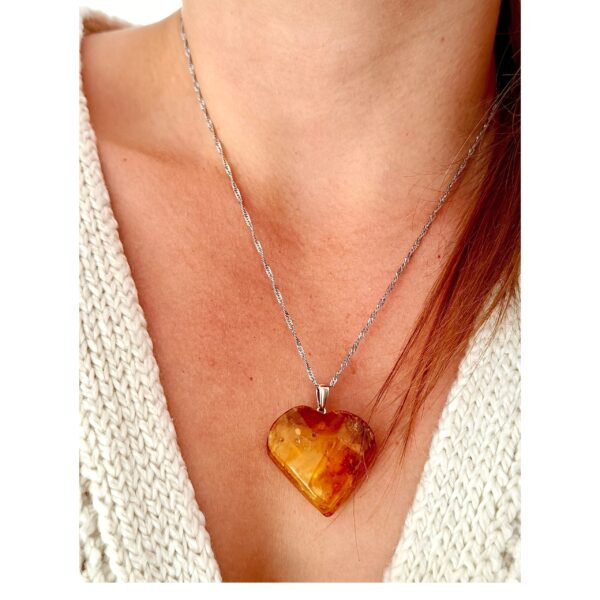 4f395123ee166baadf138985f1f2e40e.jpg WISIOREK SREBRNY SERCE z CERTYFIKOWANYM Bursztynem PIĘKNY Srebro 925