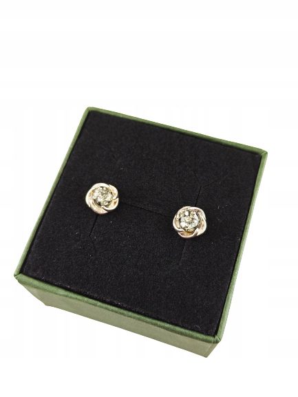 558fad47626ae3ee63530199c918c9b5.jpg Kolczyki srebrne z bursztynem