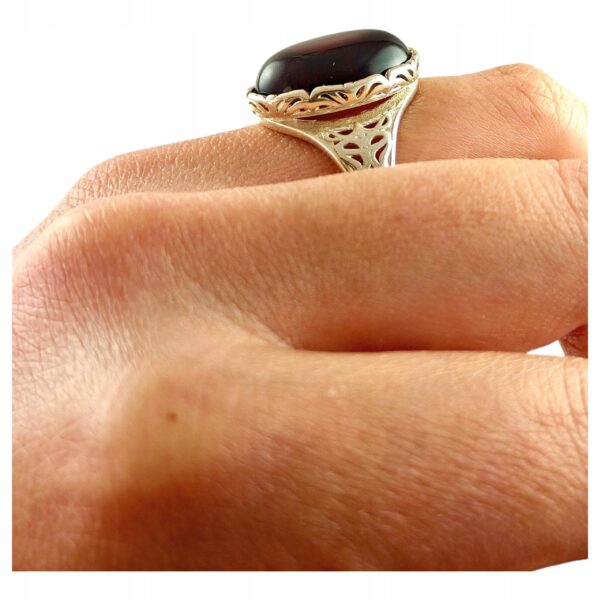 5ad01efb5c397397ec9d22aa4369e234.jpg PIERŚCIONEK SREBRNY REGULOWANY z DUŻYM Bursztynem Srebro PIĘKNY ELEGANCKI