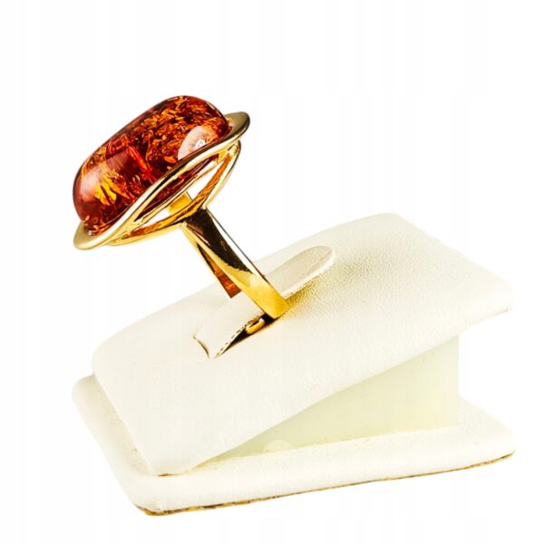 Pierścionek srebrny pozłacany z bursztynem - owalny klasyczny