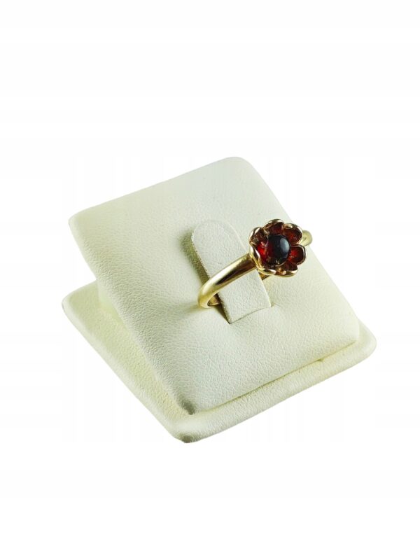 Pierścionek srebrny pozłacany z bursztynem - kwiatek