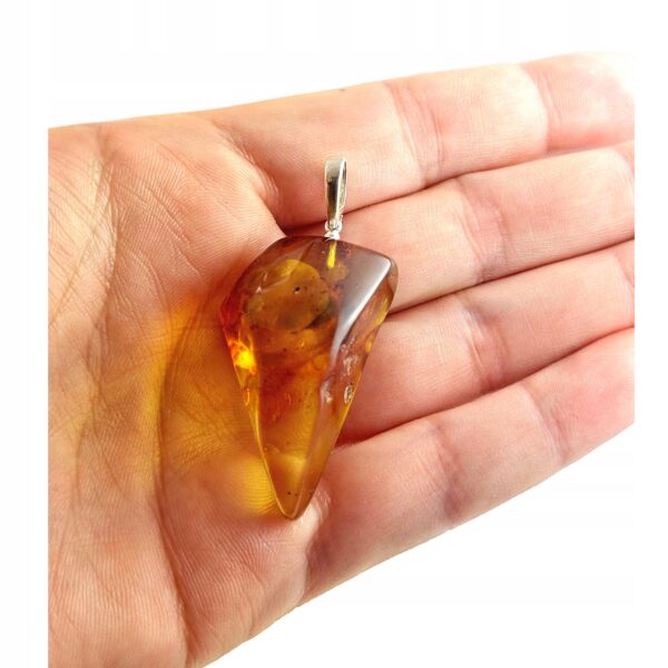c0d9f3f48b382e759106c7ba6f053f17.jpg WISIOREK SREBRNY z CERTYFIKOWANYM Bursztynem PIĘKNY NATURALNY Srebro 925