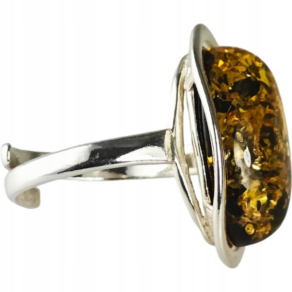 Pierścionek srebrny z bursztynem - owalny klasyczny