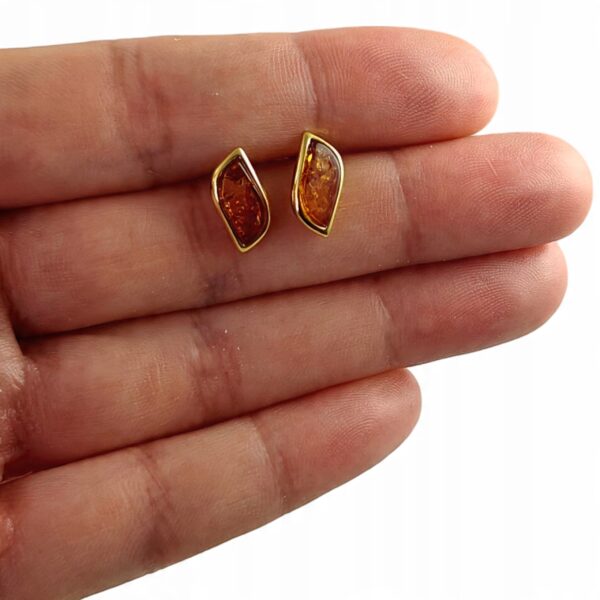 e109f53ec999e3e859cd0cd4b3281409-1.jpg KOLCZYKI ZŁOTE z CERTYFIKOWANYM BURSZTYNEM Piękne Sztyft Srebro Pozłacane