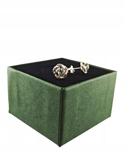 e1b0976b26844de13e3f9e5169d46b0d.jpg Kolczyki srebrne z bursztynem