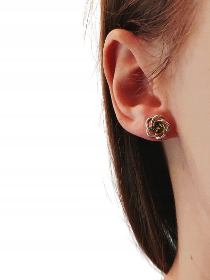 Kolczyki srebrne z bursztynem