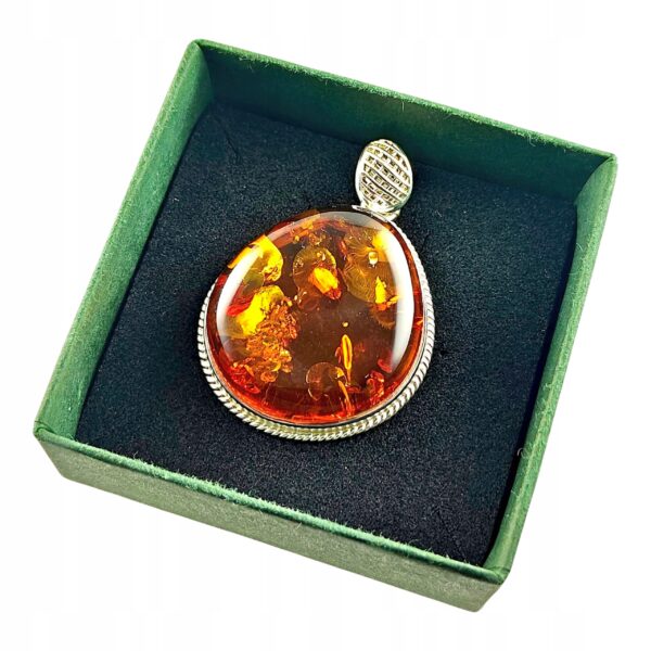19bb812a28f1f449725defe562ee20d0.jpg WISIOREK SREBRNY z CERTYFIKOWANYM Bursztynem NIEPOWTARZALNY SREBRO 925