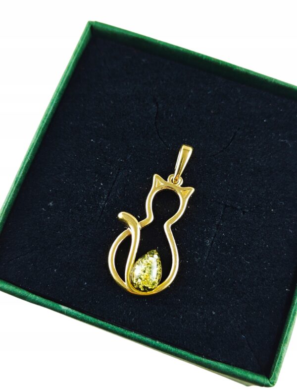 Wisiorek KOT POZŁACANY srebro delikatny z bursztynem bałtyckim 925