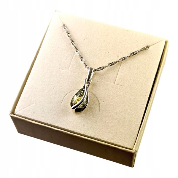 43e682b19190271dce798b846460629c.jpg WISIOREK SREBRNY Z CERTYFIKOWANYM BURSZTYNEM ŚLICZNA DELIKATNA SREBRO 925