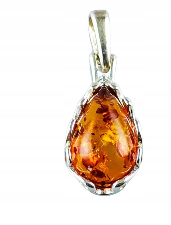 Wisiorek srebrny z koniakowym bursztynem - koronkowy