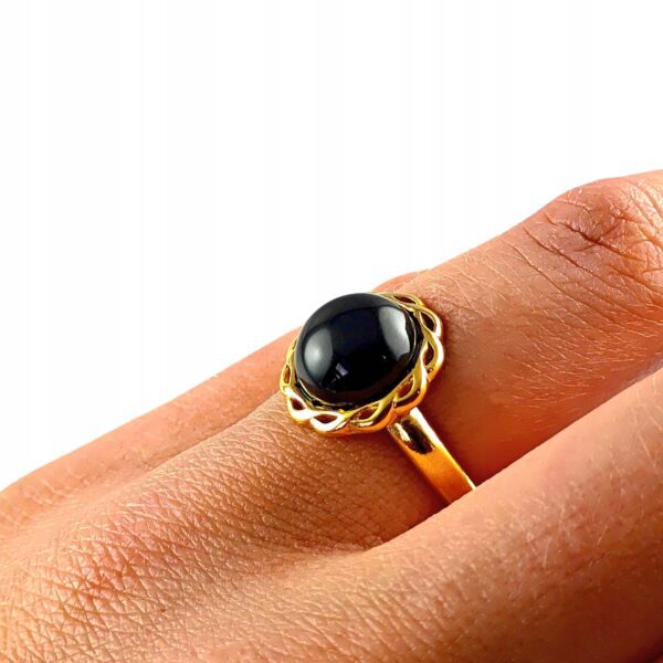 Pierścionek złoty z dużym onyksem - Srebro pozłacane 925 - Piękny delikatny
