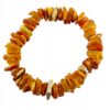 6ad9b12cf4c4447c72590c5d03596435.jpg Bransoletka z naturalnym nieszlifowanym bursztynem - na gumce - mleczna
