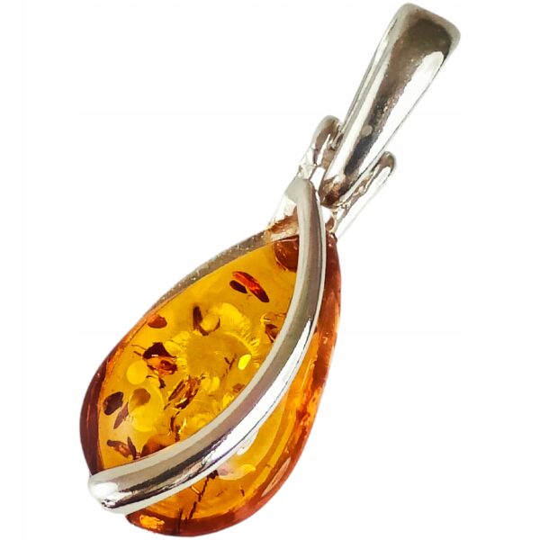 WISIOREK SREBRNY Z CERTYFIKOWANYM BURSZTYNEM ŚLICZNA DELIKATNA SREBRO 925