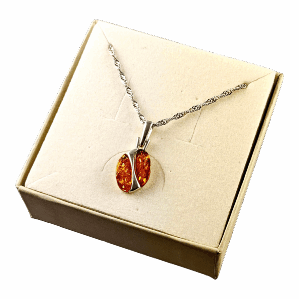 DELIKATNY  WISIOREK SREBRNY Z BURSZTYNEM bałtyckim SREBRO 925