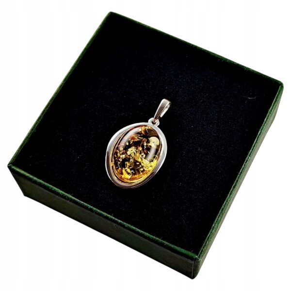 WISIOREK SREBRNY z DUŻYM CERTYFIKOWANYM Bursztynem Srebro ELEGANCKA PIĘKNA