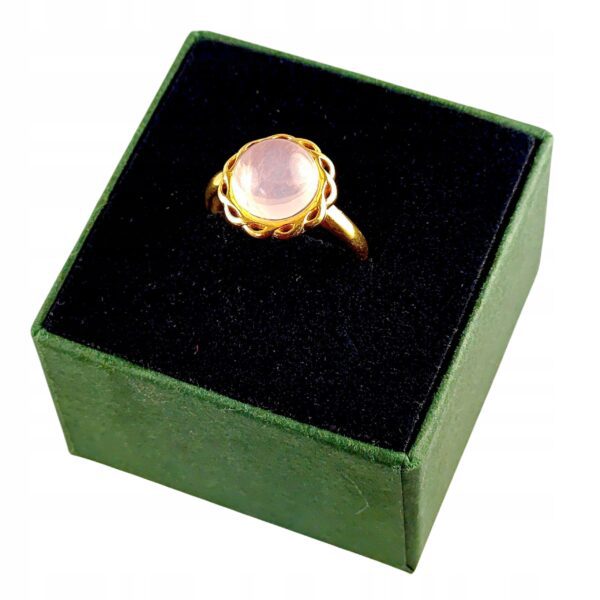 Pierścionek złoty z dużym różowym kwarcem - Srebro pozłacane 925 - Piękny delikatny