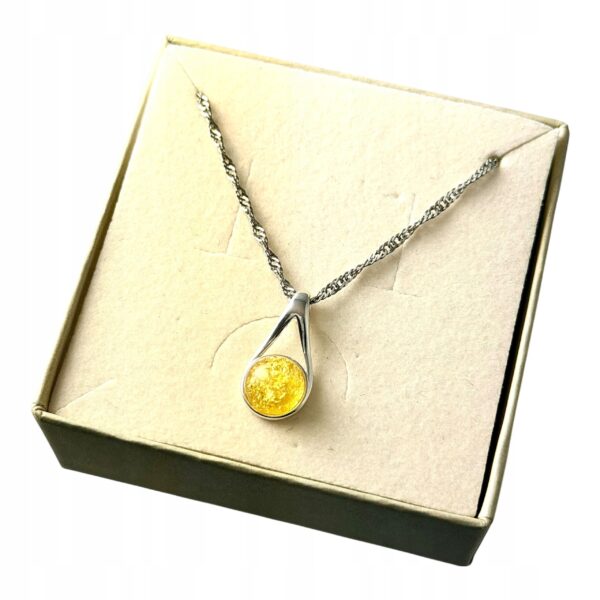 WISIOREK SREBRNY Z CERTYFIKOWANYM BURSZTYNEM DELIKATNY ŚLICZNY SREBRO 925