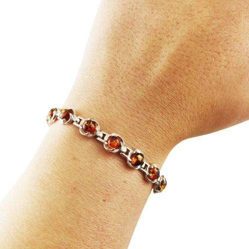 Bransoletka srebrna z koniakowym bursztynem