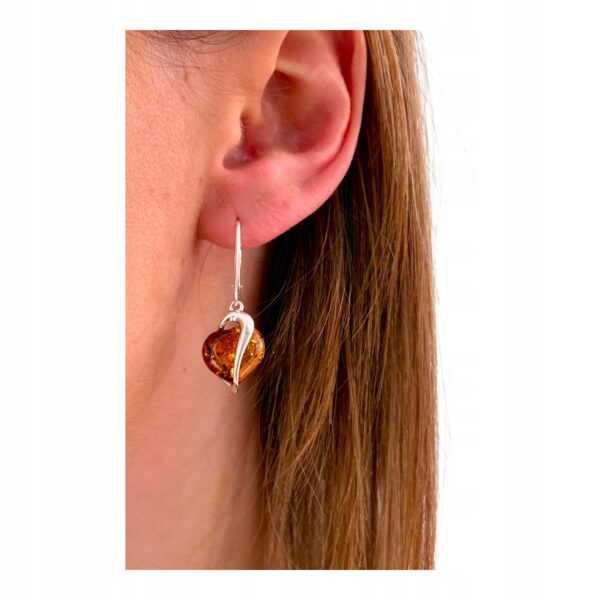 KOLCZYKI SREBRNE SERCA Z CERTYFIKOWANYM Bursztynem WISZĄCE PIĘKNE SREBRO