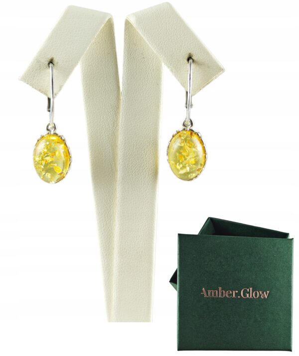 8d10c5b6dcfe5d21e54abe8eae8c11cd.jpg Kolczyki srebrne z bursztynem - wiszące