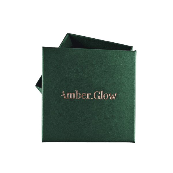 Wisiorek srebrny z koniakowym bursztynem - delikatny