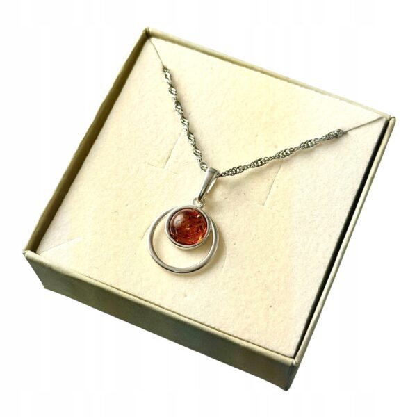 WISIOREK SREBRNY Z CERTYFIKOWANYM BURSZTYNEM DELIKATNY ŚLICZNY SREBRO 925