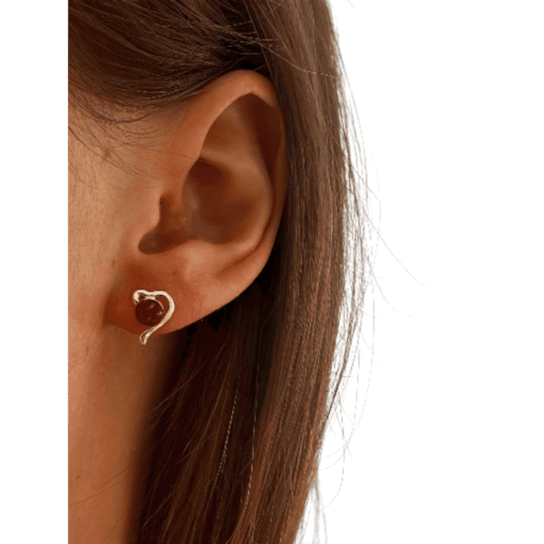 Kolczyki srebrne serduszka z bursztynem