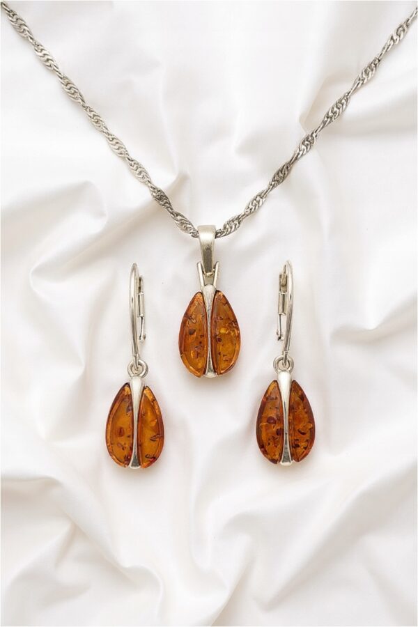 KOMPLET KOLCZYKI WISIOREK Z CERTYFIKOWANYM BURSZTYNEM PIĘKNY SREBRO 925