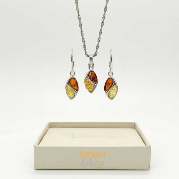 KOMPLET KOLCZYKI WISIOREK Z CERTYFIKOWANYM BURSZTYNEM PIĘKNY SREBRO 925