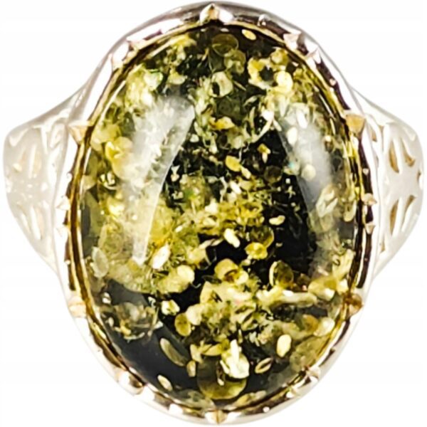 Pierścionek srebrny z bursztynem - owalny z ażurowym zdobieniem