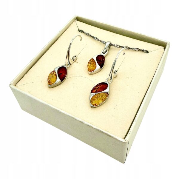 KOMPLET KOLCZYKI WISIOREK Z CERTYFIKOWANYM BURSZTYNEM PIĘKNY SREBRO 925