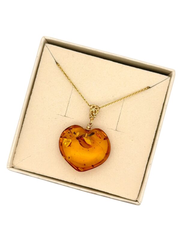 IMG_1305-Photoroom Serce SERDUSZKO Wisiorek Z CERTYFIKOWANEGO bursztynu pozłacane Srebro 925