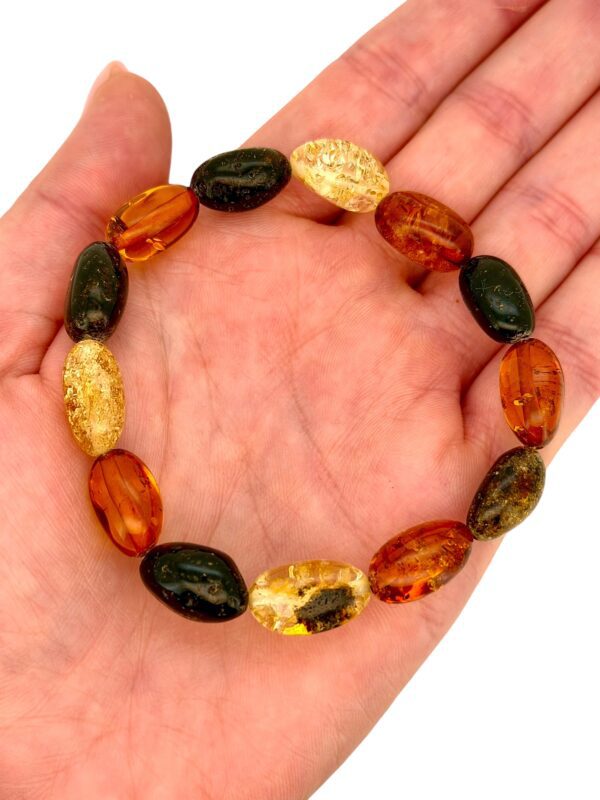 IMG_1363-Photoroom Bransoletka z certyfikowanym bursztynem - bursztyn szlifowany - Bransoletka na gumce