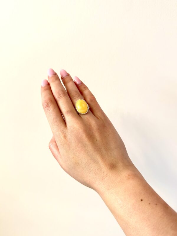 PIERŚCIONEK SREBRNY REGULOWANY z DUŻYM Bursztynem Srebro PIĘKNY ELEGANCKI