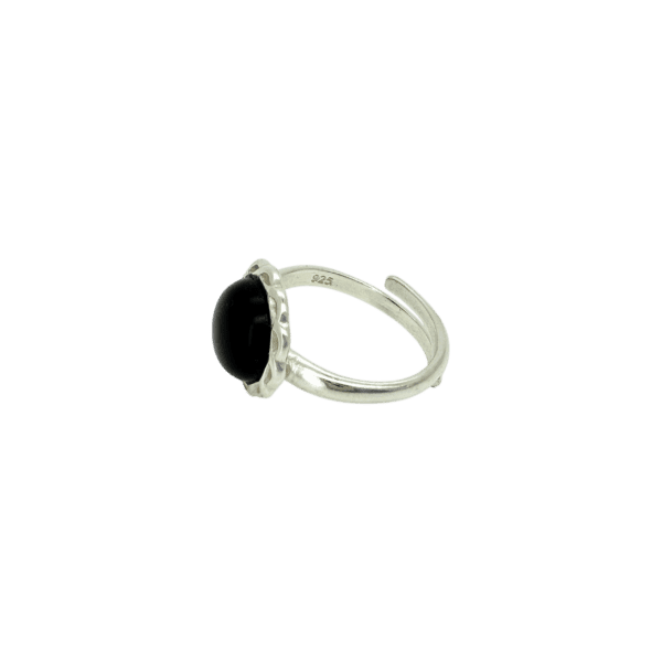 PIERŚCIONEK SREBRNY REGULOWANY Z ONYKSEM – OKRĄGŁY – SREBRO 925