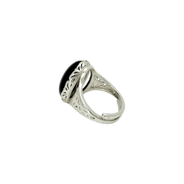 PIERŚCIONEK SREBRNY REGULOWANY Z ONYKSEM – OWALNY KORONKOWY  – SREBRO 925