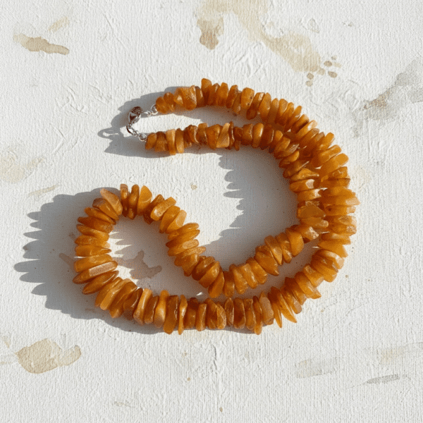 Naszyjnik z Surowego Bursztynu Certyfikowanego ręcznie wykonany na Tarczycę