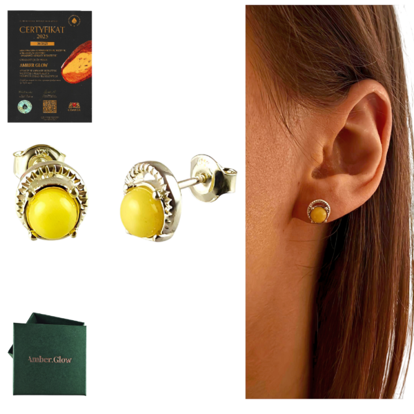 KOLCZYKI SREBRNE Z CERTYFIKOWANYM BURSZTYNEM SZTYFT